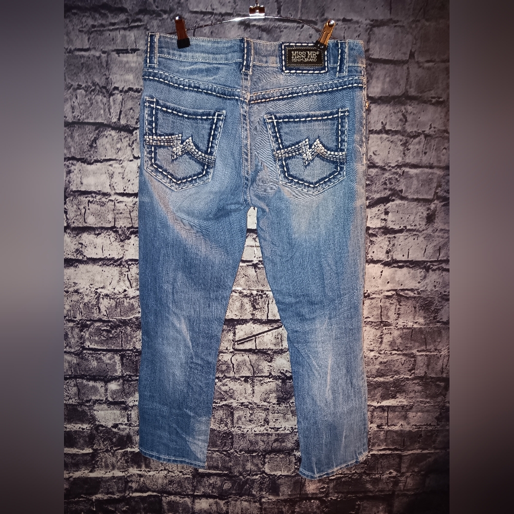 Miss Me boyfriend Capri sz27